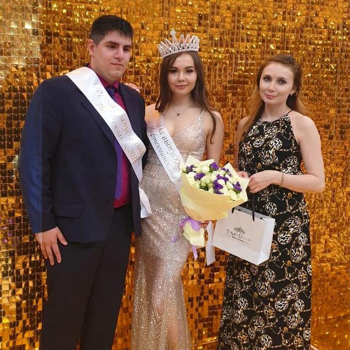 Короля и Королеву выпускного бала - 2019 (г. Нефтеюганск)